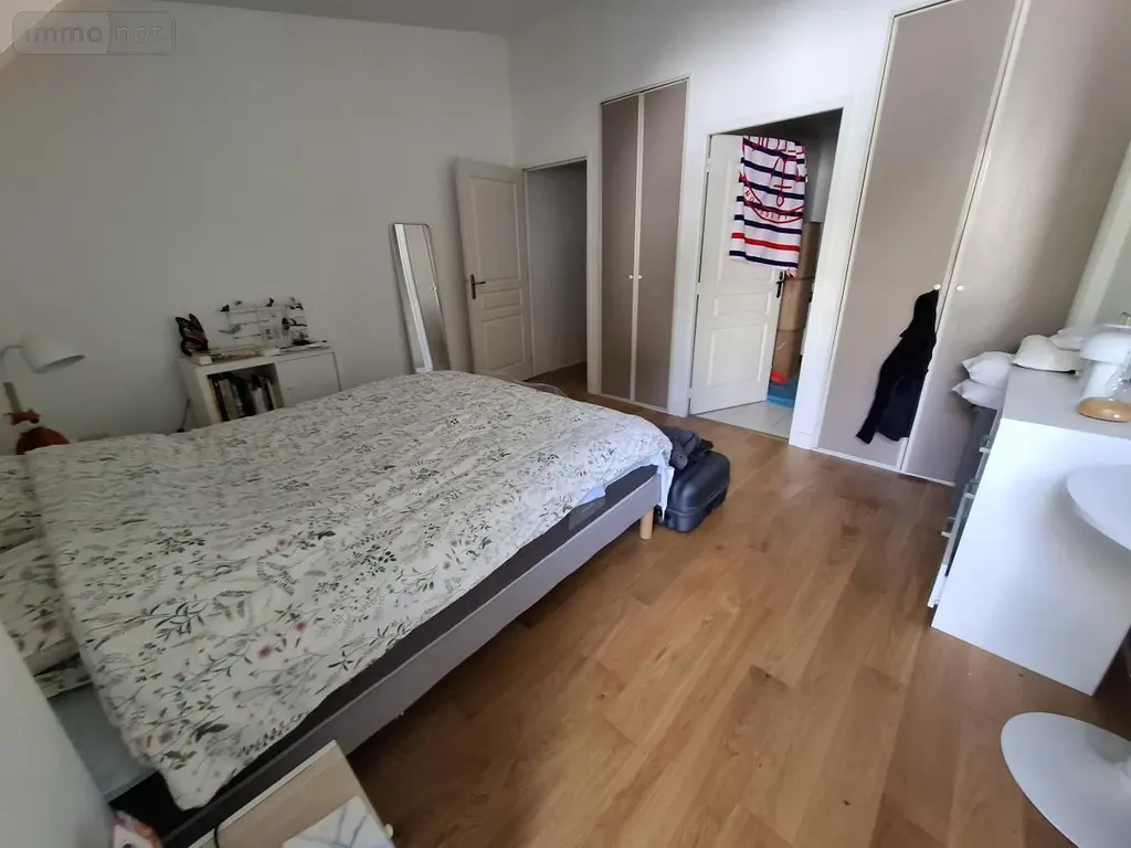 Appartement a vendre Saintes 17100 Charente-Maritime 17 54 m2 2 pièces 105000 euros 17111-735 007