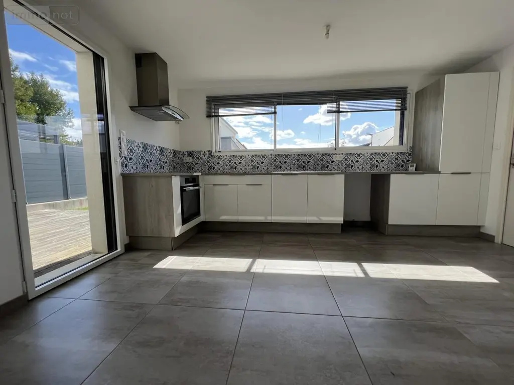 Maison a vendre Châteaugiron 35410 Ille-et-Vilaine 35 126 m2 6 pièces 368530 euros 35018-801 006