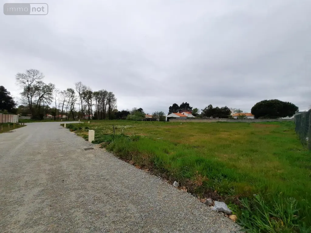 Terrain a batir a vendre Saint-Hilaire-de-Riez 85270 Vendée 85 126360 euros 85091-5155 002