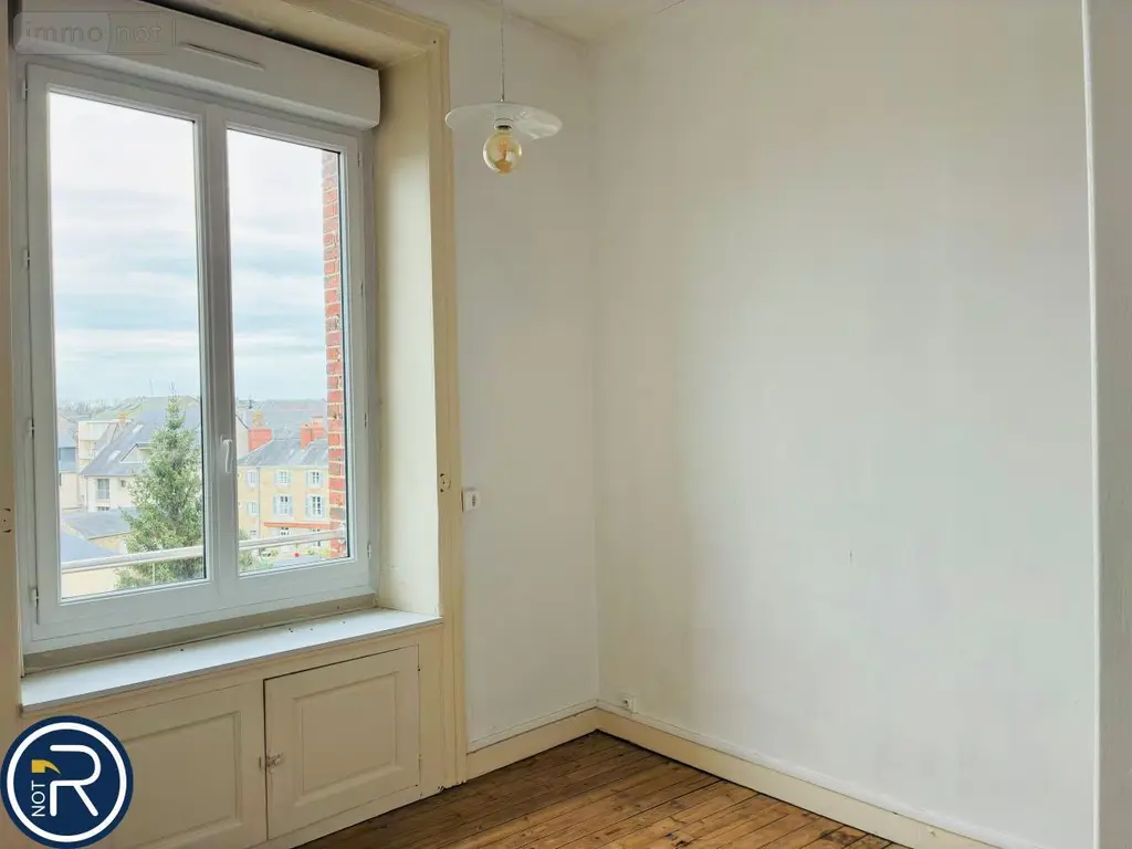 Location appartement Laval 53000 Mayenne 53 103 m2 780 euros 53004-L434 010