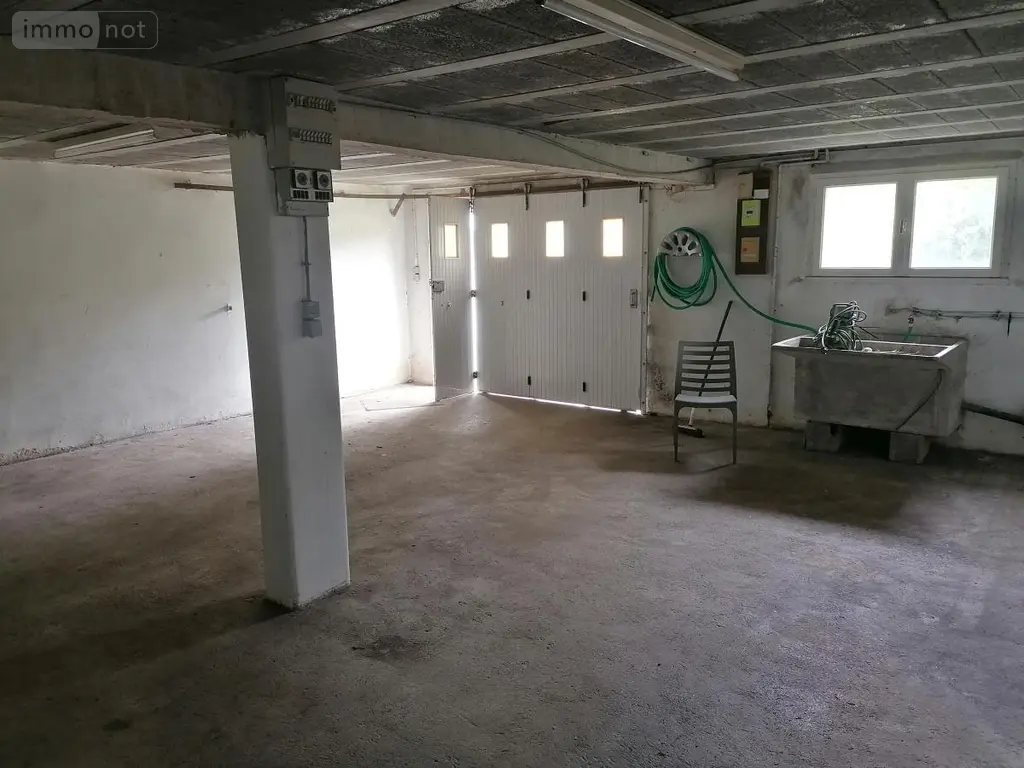 Maison a vendre Lampaul-Guimiliau 29400 Finistère 29 94 m2 4 pièces 156300 euros 29101-1690 016