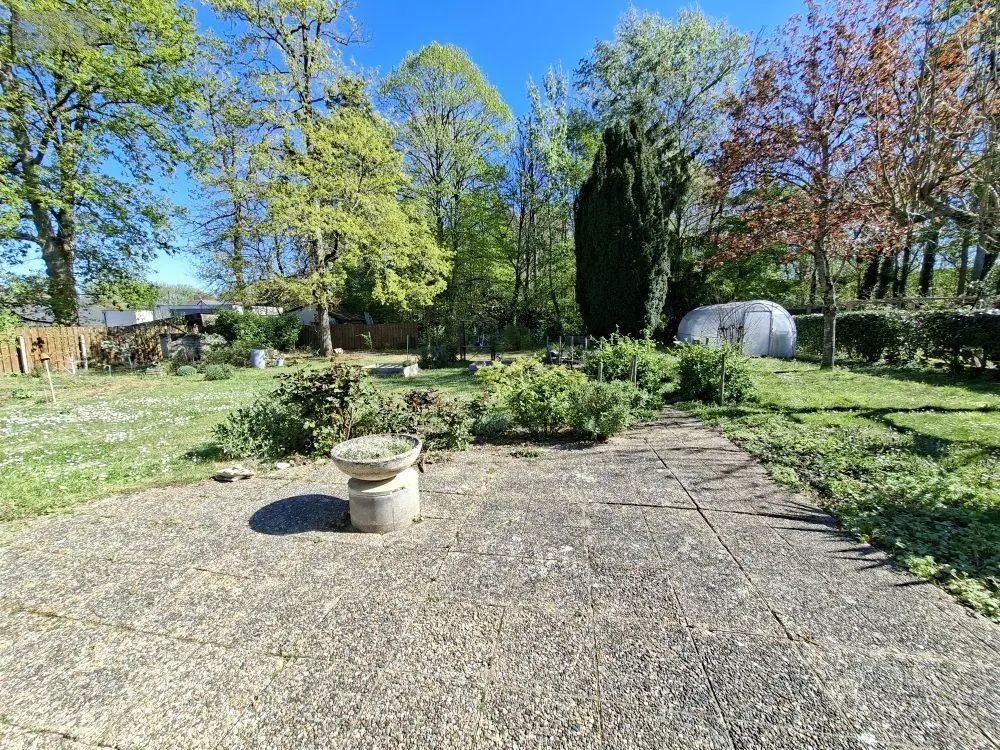 Maison a vendre Monts 37260 Indre-et-Loire 37 148 m2 7 pièces 360800 euros 37125-37 005