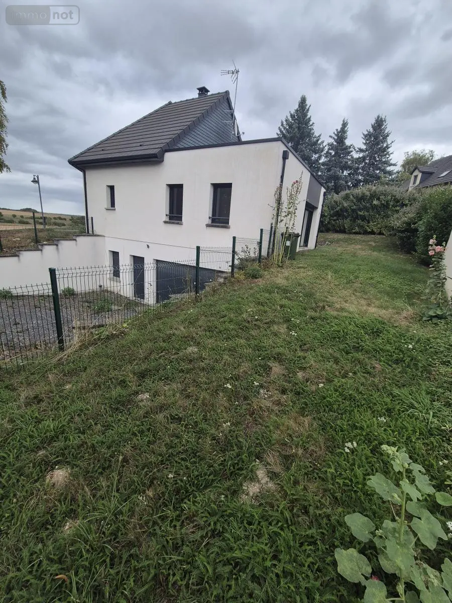 Location maison Saint-Fuscien 80680 Somme 80 111 m2 1835 euros 80011-L1140 012