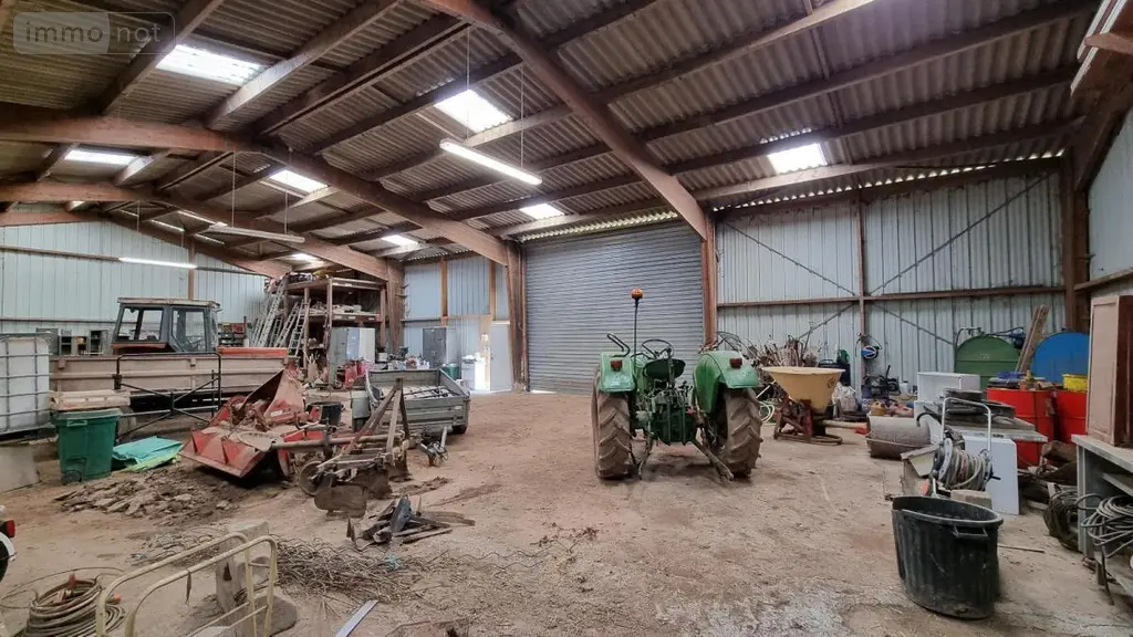 Garage et parking a vendre Callac 22160 Côtes-d'Armor 22 350 m2 105000 euros 29066-3855 006