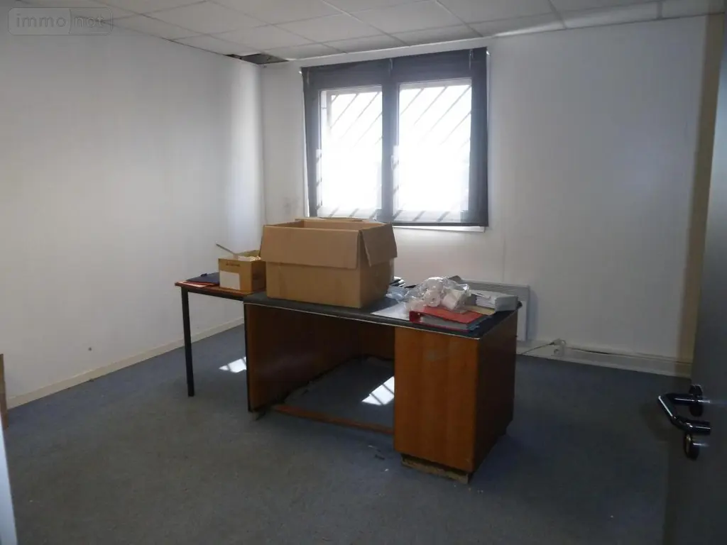 Location fonds et murs commerciaux Cambrai 59400 Nord 59 232 m2 5 pièces 2170 euros 59083-L1710 008