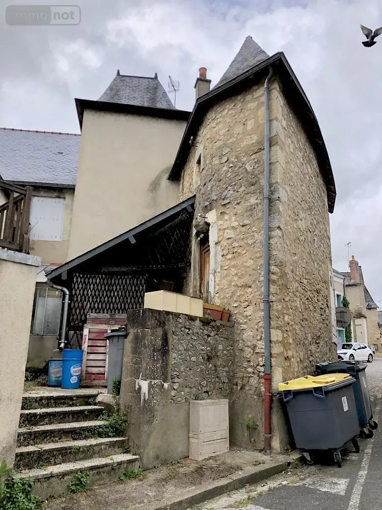 Immeuble de rapport a vendre Parcé-sur-Sarthe 72300 Sarthe 72 179 m2 126000 euros 72068-2005 003