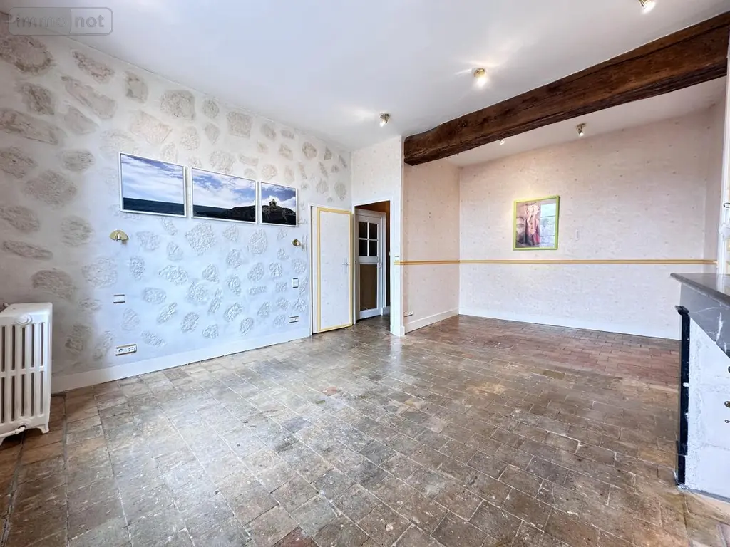 Maison a vendre Sainte-Maure-de-Touraine 37800 Indre-et-Loire 37 180 m2 8 pièces 235500 euros 37072-652 012