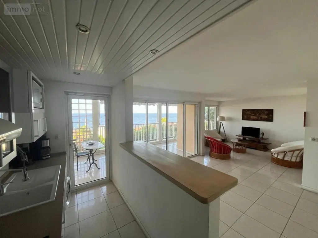 Appartement a vendre Schœlcher 97233 Martinique 972 69 m2 222000 euros 97204-402 003