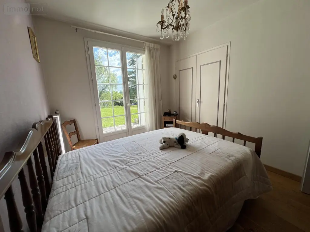 Maison a vendre Rives-du-Loir-en-Anjou 49140 Maine-et-Loire 49 160 m2 7 pièces 365750 euros 49050-563 006