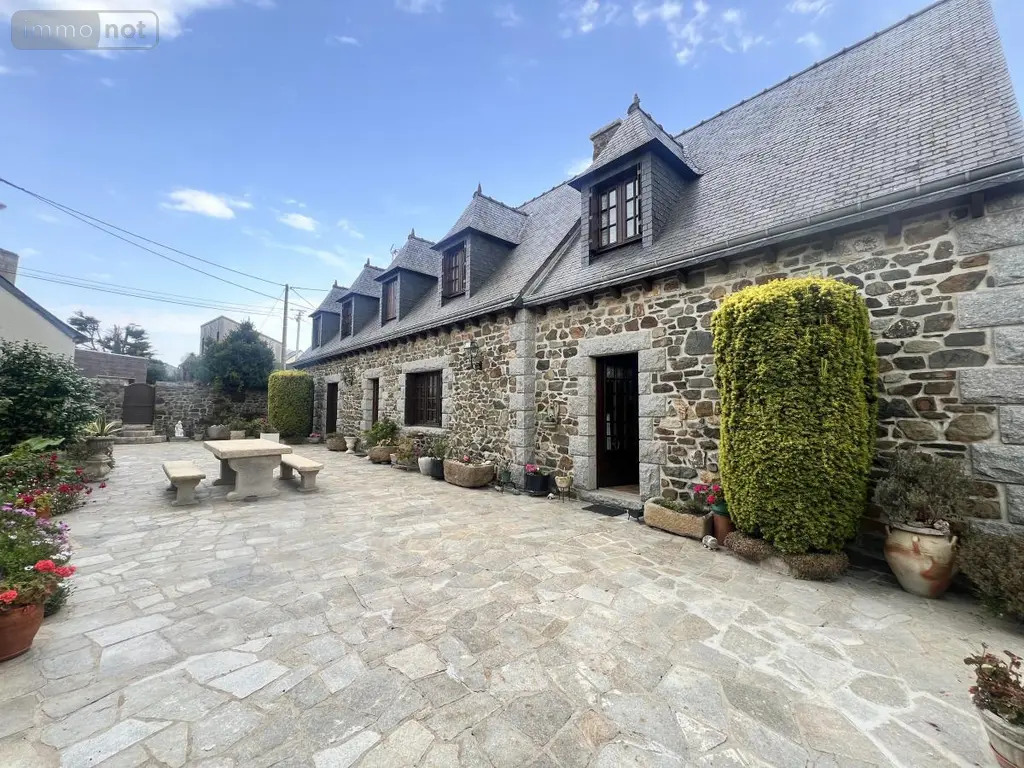 Maison a vendre Hillion 22120 Côtes-d'Armor 22 155 m2 7 pièces 477000 euros 22007-793 002