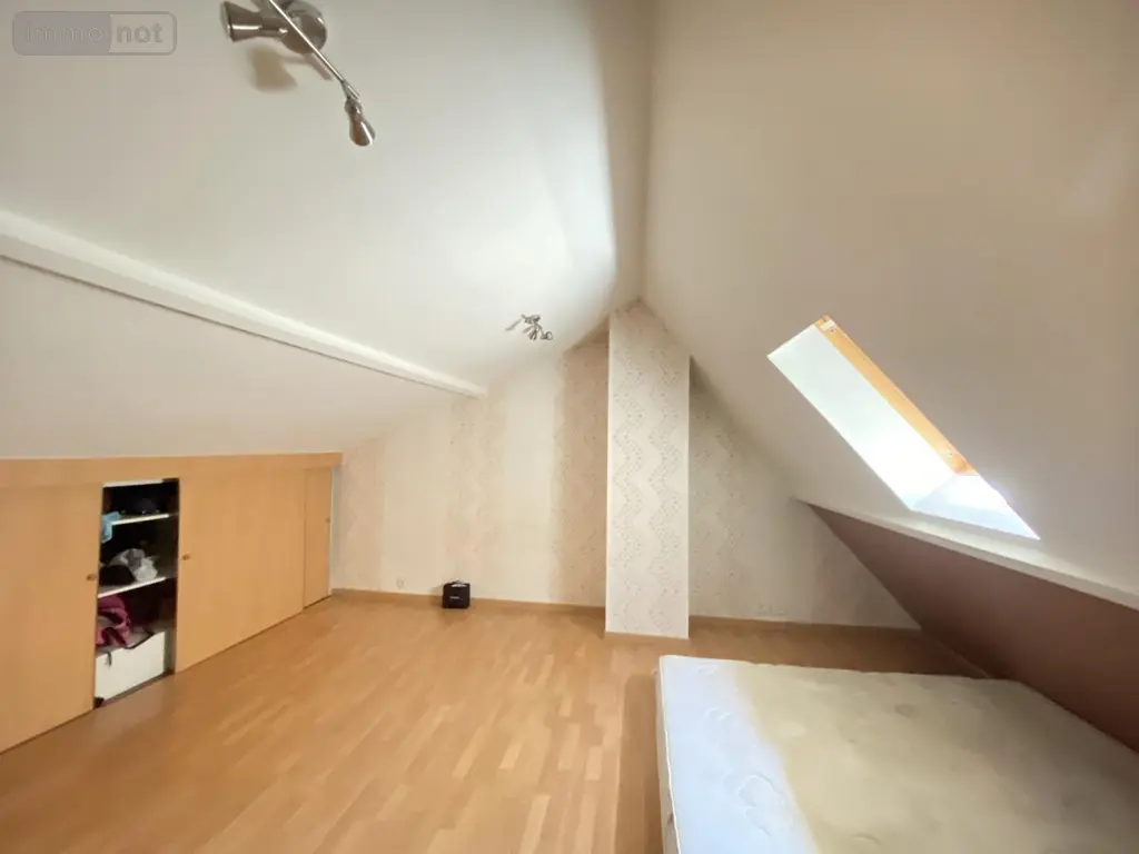 Divers a vendre Tilloy-lez-Cambrai 59554 Nord 59 215 m2 272480 euros 59079-1821 014