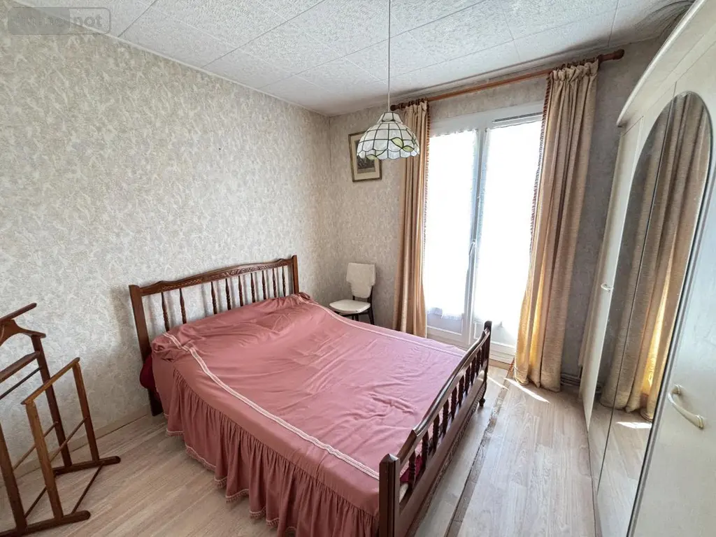 Maison a vendre Saint-Germain-du-Puy 18390 Cher 18 91 m2 5 pièces 106000 euros 18004-4238 006