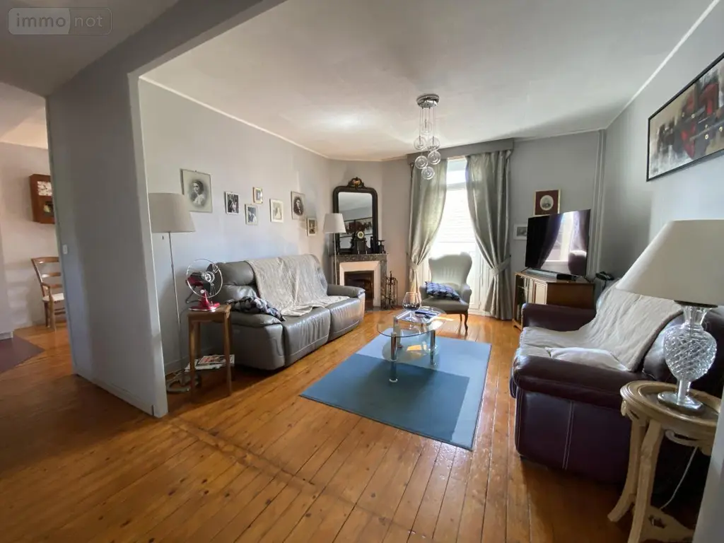 Maison a vendre Montargis 45200 Loiret 45 168 m2 9 pièces 334700 euros 45052-1565 005