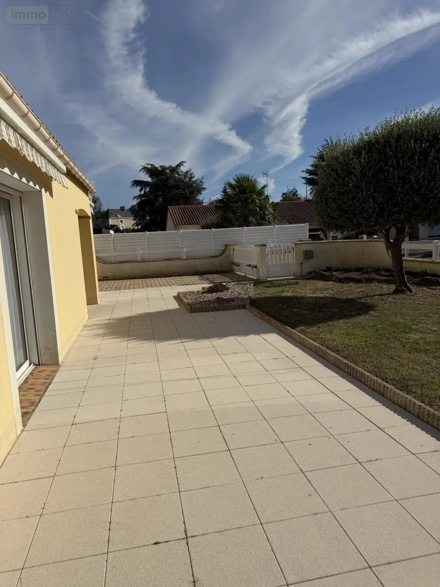 Maison a vendre Cholet 49300 Maine-et-Loire 49 109 m2 5 pièces 260715 euros 49055-118 009
