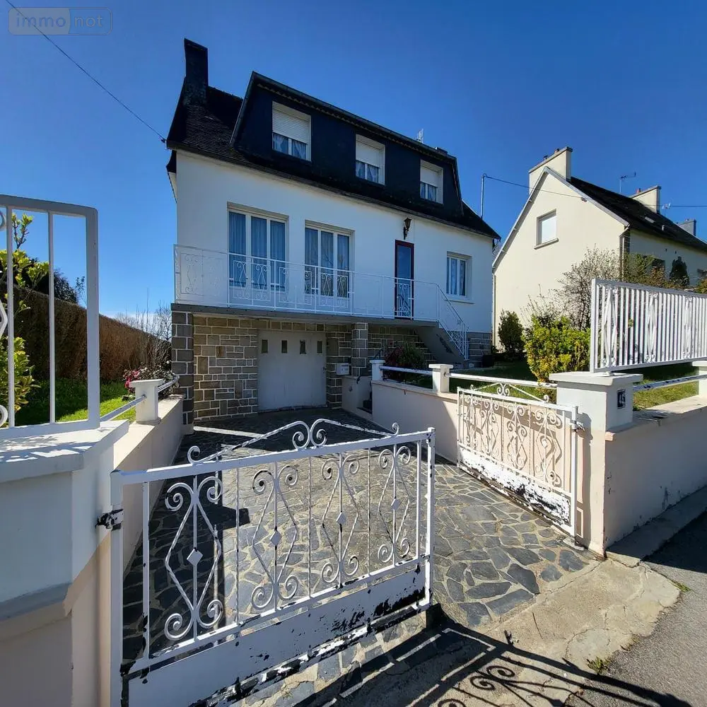 Maison a vendre Châteauneuf-du-Faou 29520 Finistère 29 139 m2 7 pièces 169600 euros 29126-745 011