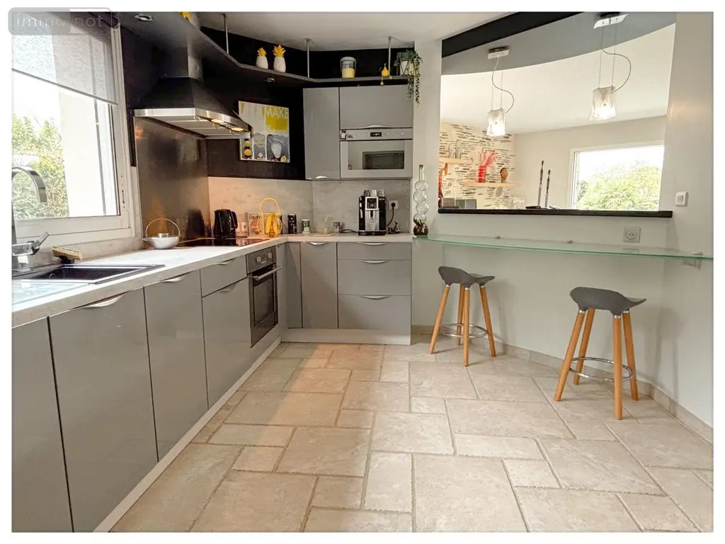 Maison a vendre Avrillé 49240 Maine-et-Loire 49 180 m2 7 pièces 868272 euros 49014-1838 010