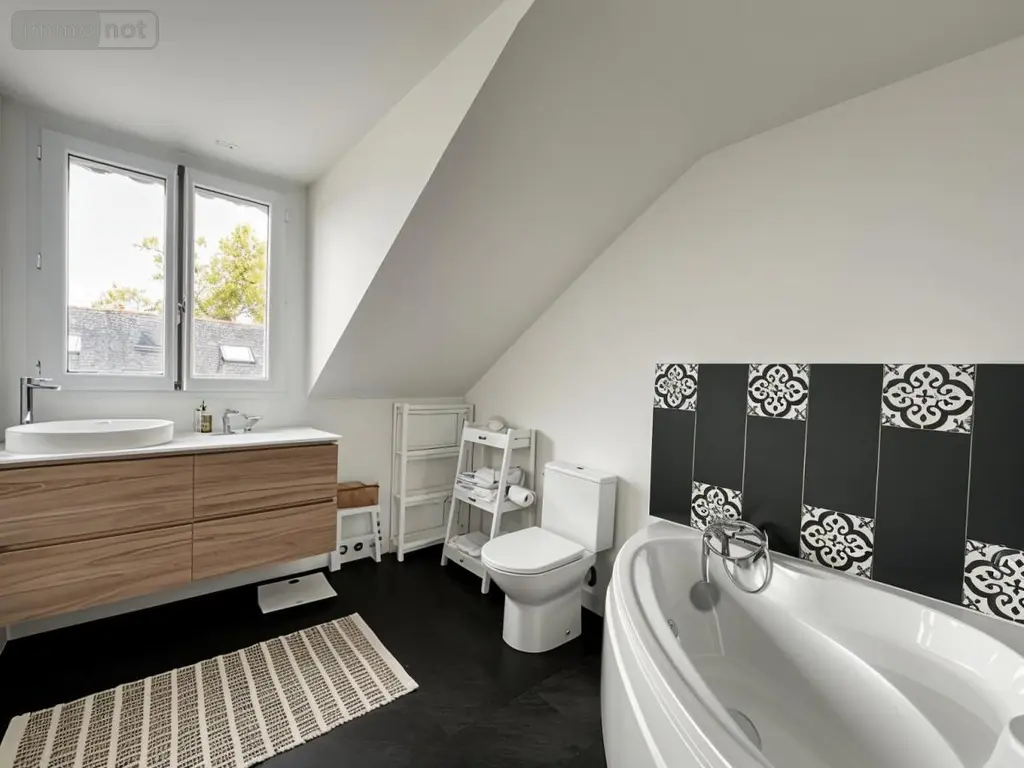 Maison a vendre Angers 49100 Maine-et-Loire 49 202 m2 8 pièces 950000 euros 49114-879 012