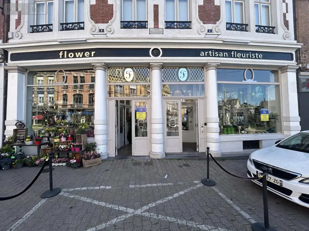 Fonds et murs commerciaux a vendre Cambrai 59400 Nord 59 238 m2 2 pièces 440000 euros 59083-2517 001