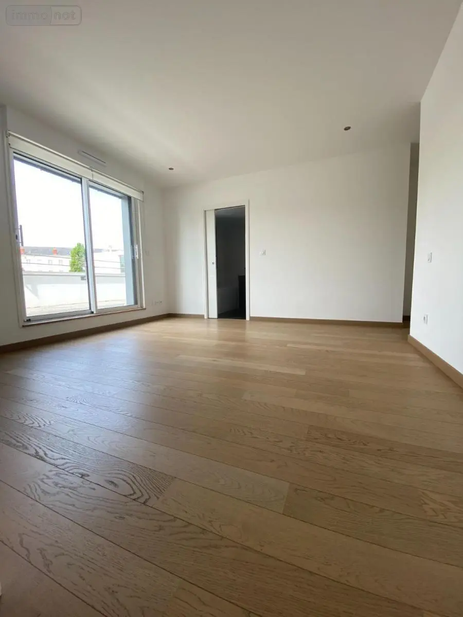 Location appartement Nantes 44000 Loire-Atlantique 44 275 m2 3627 euros 44039-L300 009