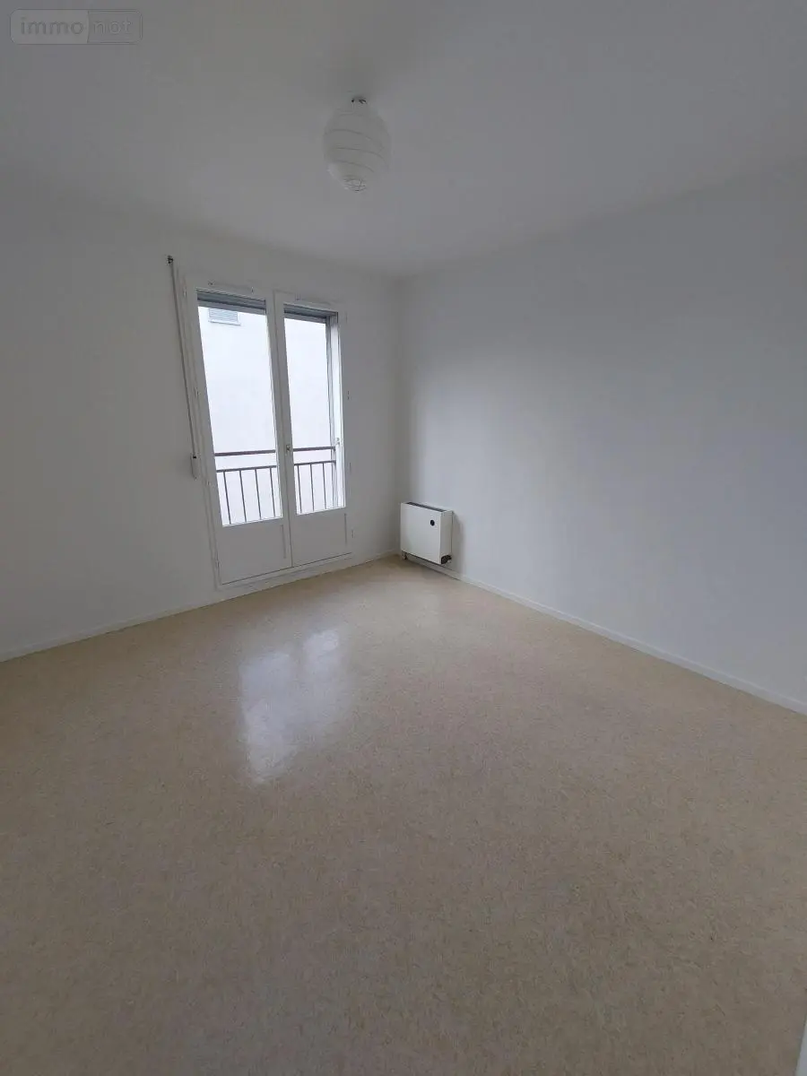 Location appartement Reims 51100 Marne 51 74 m2 4 pièces 812 euros 51046-L484 008