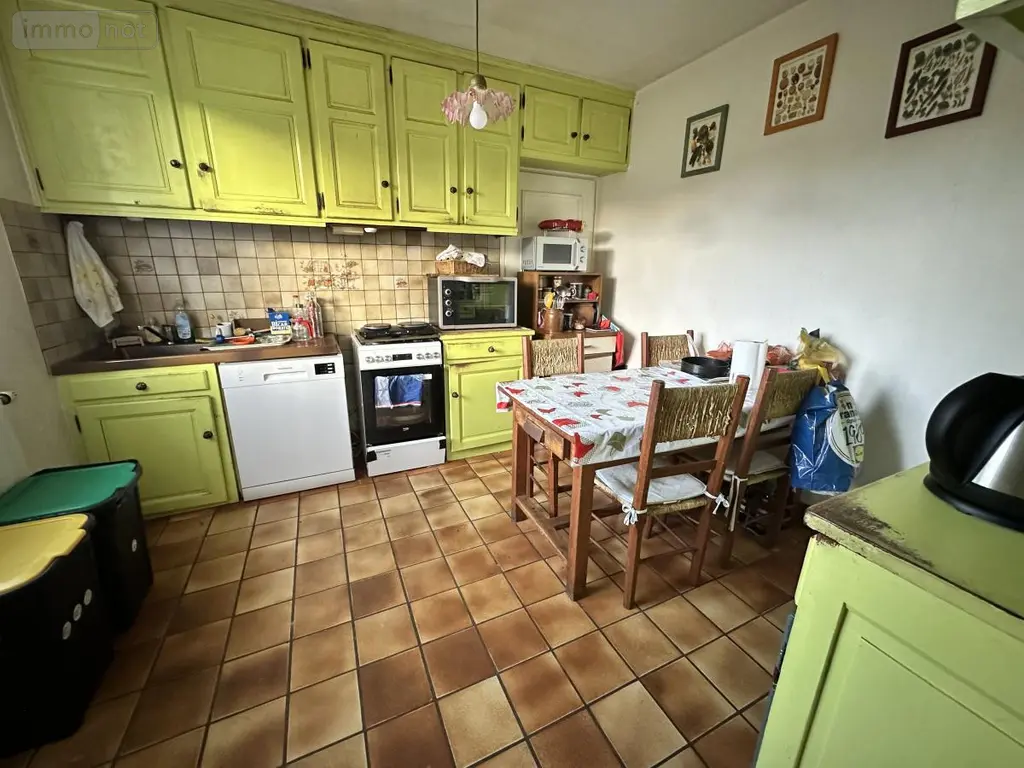 Maison a vendre Saint-Flour 15100 Cantal 15 130 m2 174900 euros 15046-69 007