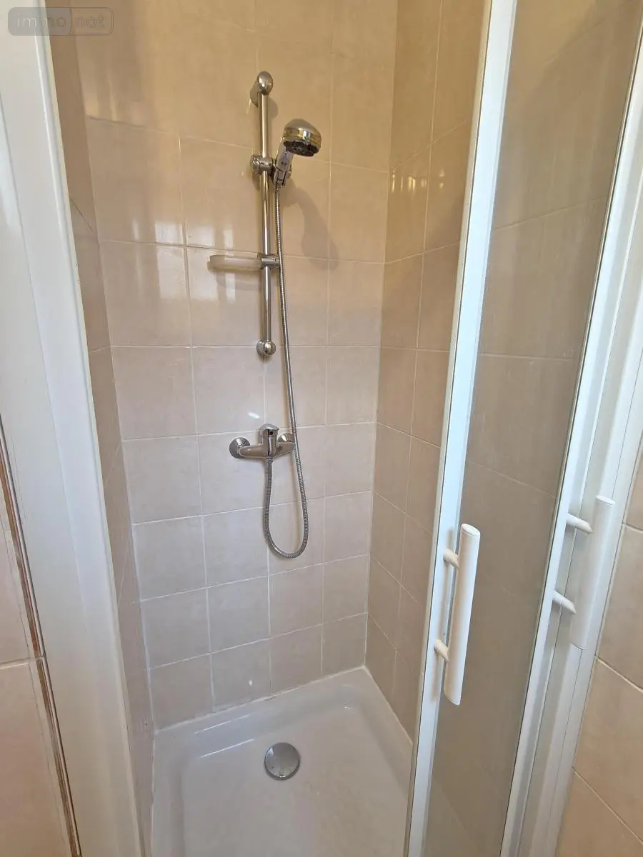 Appartement a vendre Reims 51100 Marne 51 24 m2 1 pièce 75000 euros 51057-1105 003
