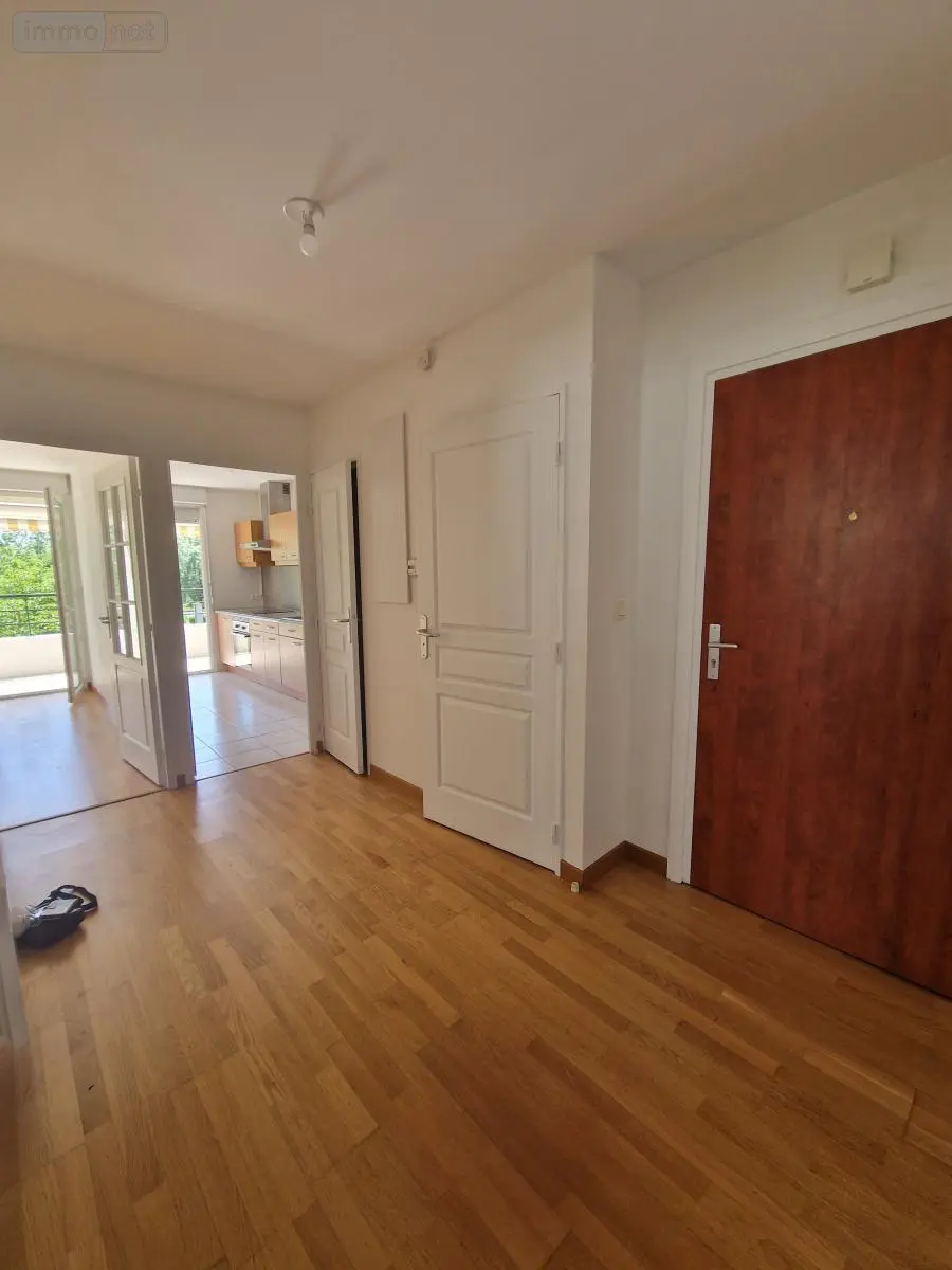 Appartement a vendre Saint-Cyr-sur-Loire 37540 Indre-et-Loire 37 70 m2 3 pièces 289044 euros 37009-2676 003