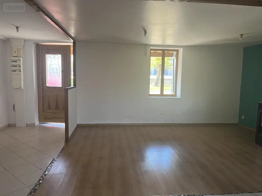 Appartement a vendre Saint-Paul-de-Varax 01240 Ain 01 65 m2 3 pièces 139000 euros 01067-979 006