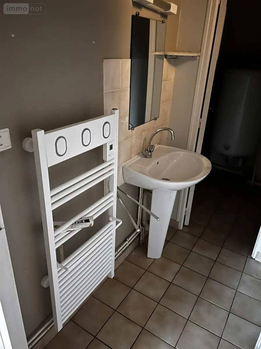 Location appartement Guer 56380 Morbihan 56 52 m2 3 pièces 530 euros 56046-L221 006
