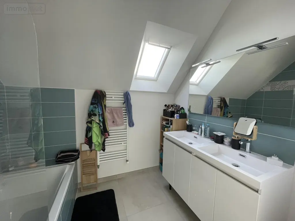 Location maison Saint-Père-Marc-en-Poulet 35430 Ille-et-Vilaine 35 99 m2 4 pièces 1265 euros 35084-L376 007