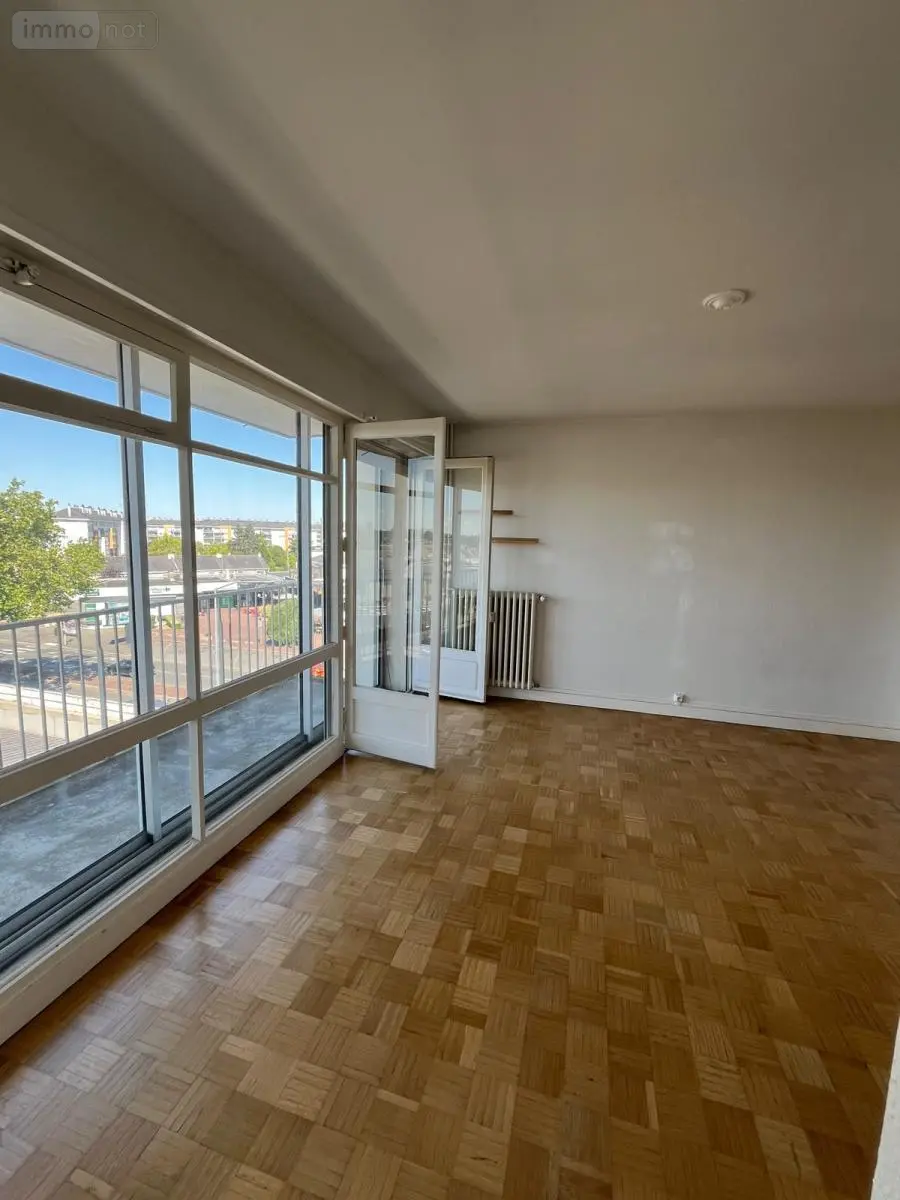 Location appartement Angers 49100 Maine-et-Loire 49 67 m2 4 pièces 945 euros 49009-L115 001