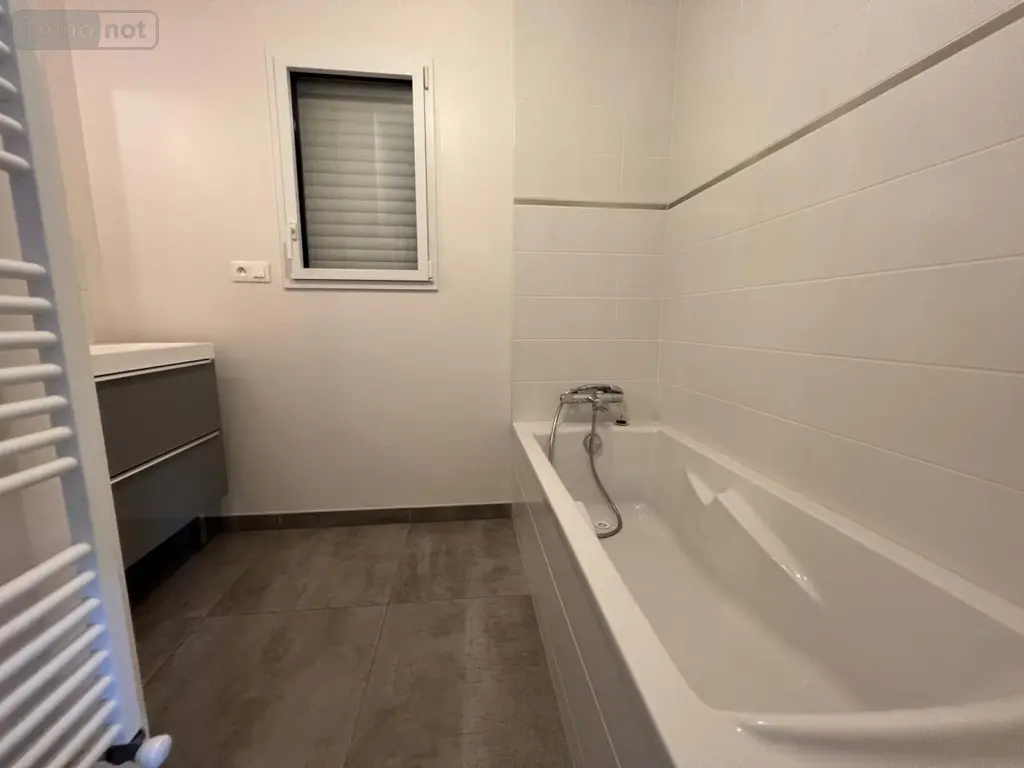 Maison a vendre Châteaugiron 35410 Ille-et-Vilaine 35 126 m2 6 pièces 368530 euros 35018-801 014