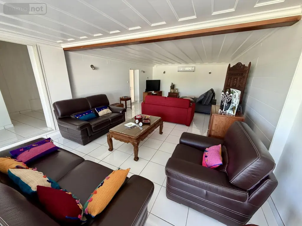 Maison a vendre Saint-Benoît 97470 La Réunion 974 260 m2 7 pièces 356300 euros 97409-294 008