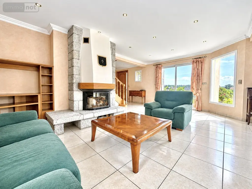 Maison a vendre Saint-Chély-d'Apcher 48200 Lozère 48 180 m2 369000 euros 48032-208 004