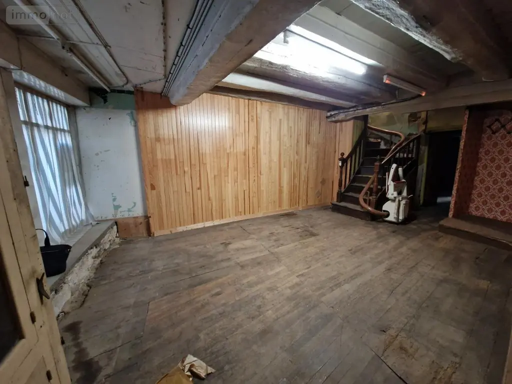Immeuble de rapport a vendre Pontivy 56300 Morbihan 56 314 m2 234540 euros 56062-2269 011