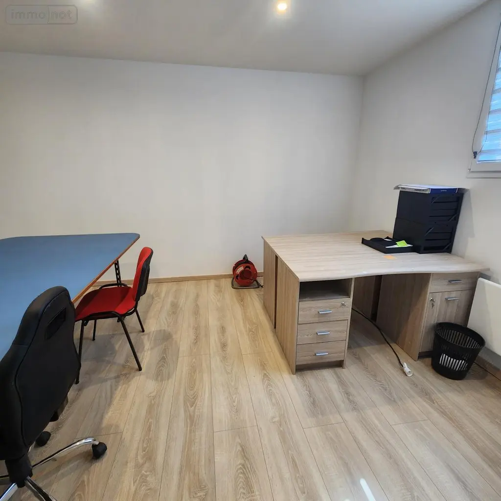 Fonds et murs commerciaux a vendre Cherré-Au 72400 Sarthe 72 240 m2 265200 euros 72085-2184 004