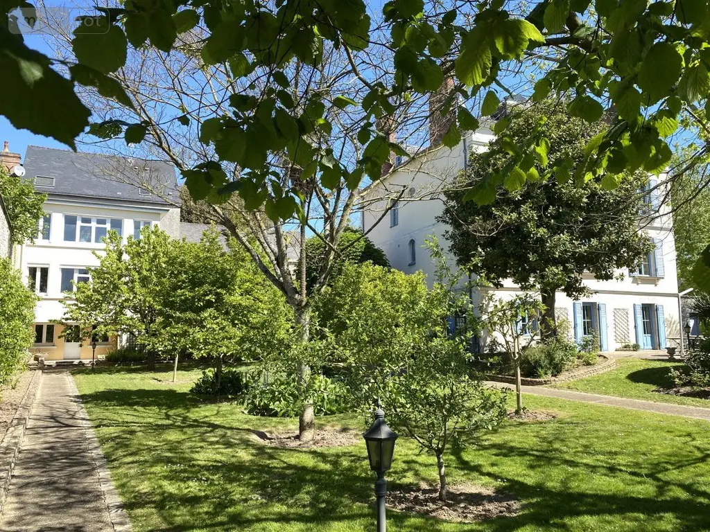 Maison a vendre Laval 53000 Mayenne 53 414 m2 17 pièces 1021800 euros 53007-2194 003
