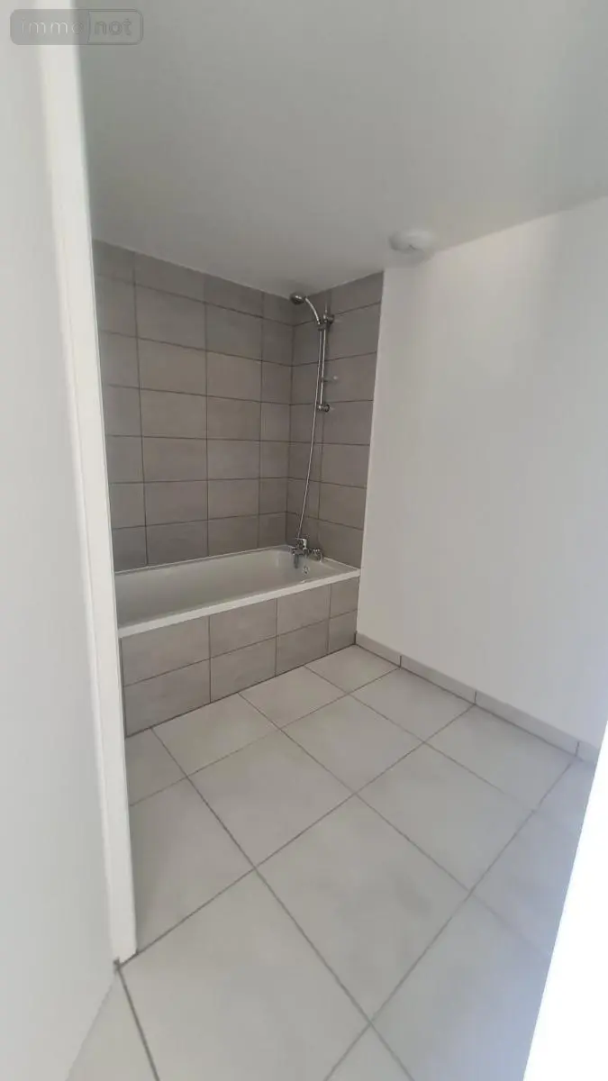 Appartement a vendre Challes-les-Eaux 73190 Savoie 73 106 m2 5 pièces 432085 euros 73006-201 004