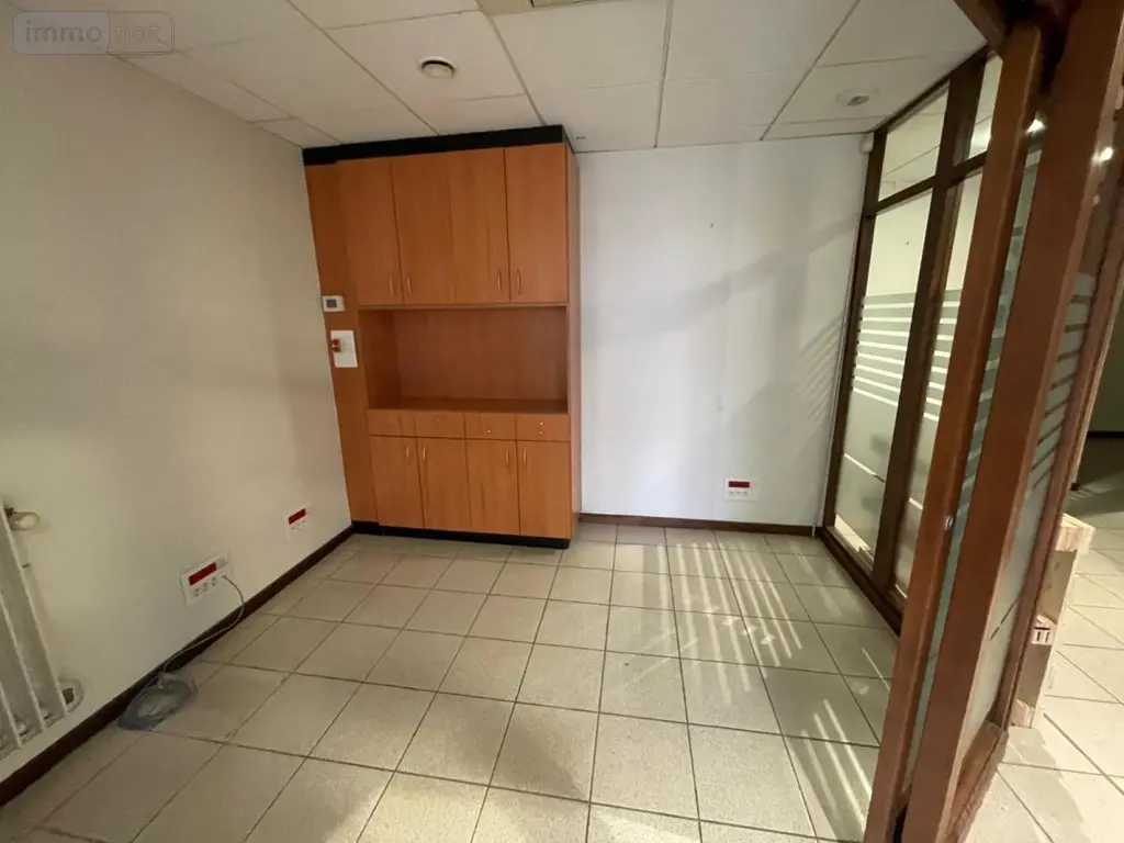 Location fonds et murs commerciaux Damparis 39500 Jura 39 115 m2 1200 euros 39033-L501 002