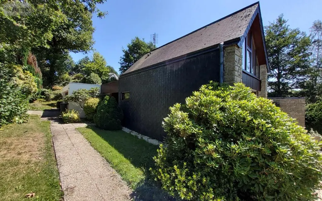 Maison a vendre Carhaix-Plouguer 29270 Finistère 29 123 m2 7 pièces 262500 euros 29066-3804 026