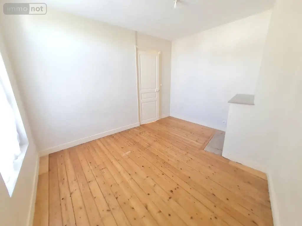 Immeuble de rapport a vendre Montoire-sur-le-Loir 41800 Loir-et-Cher 41 119 m2 145460 euros 41059-1007 011