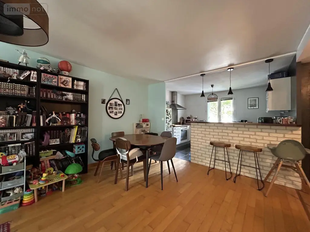 Appartement a vendre Rennes 35200 Ille-et-Vilaine 35 75 m2 4 pièces 246620 euros 35024-1336 003