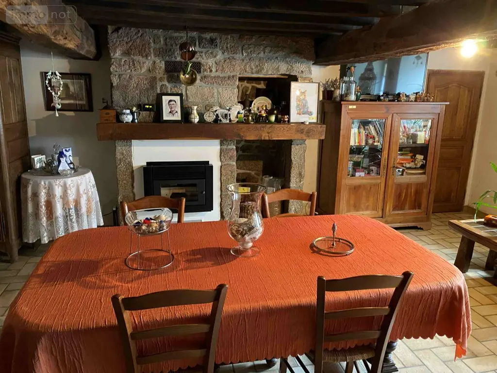 Maison a vendre Les Monts d'Andaine 61600 Orne 61 145 m2 7 pièces 147800 euros 61030-1322 006