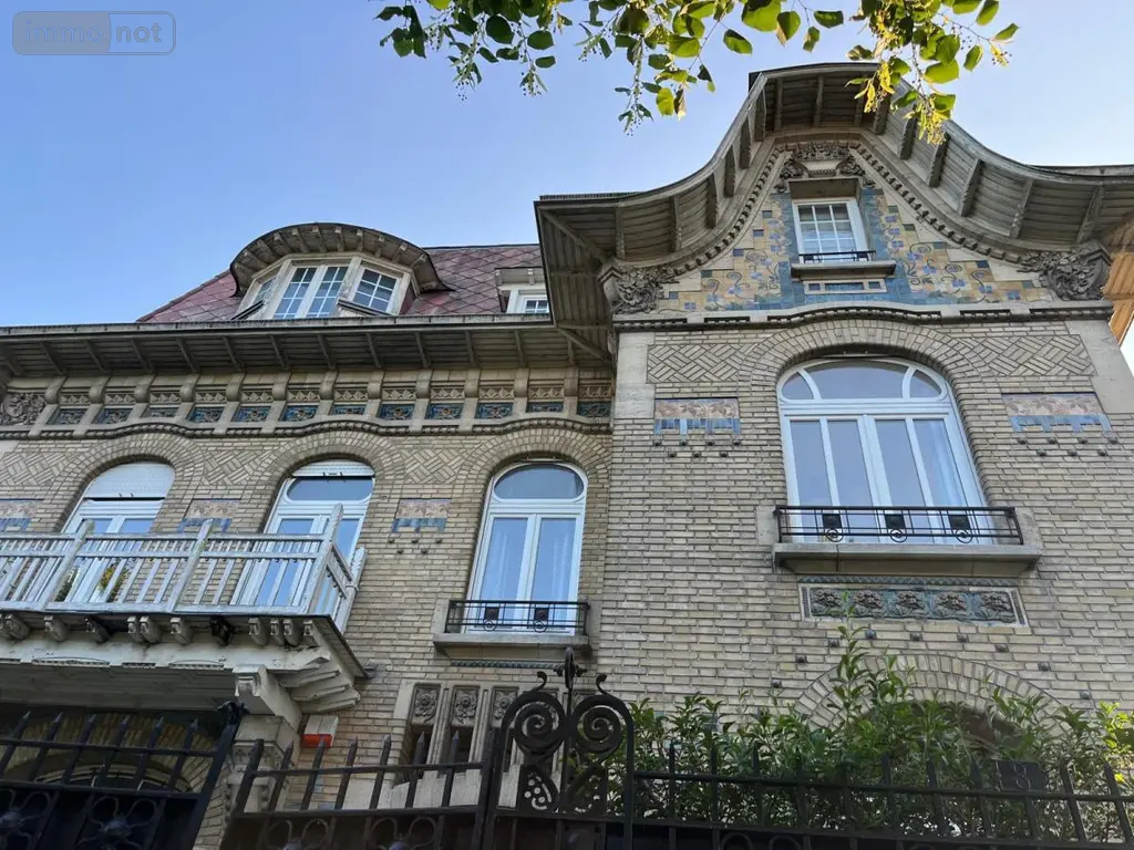 Maison a vendre Châlons-en-Champagne 51000 Marne 51 325 m2 10 pièces 598500 euros 51084-1223 005