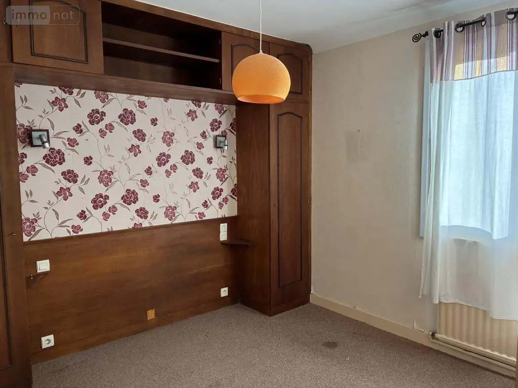Maison a vendre Montsûrs 53150 Mayenne 53 135 m2 146000 euros 53004-1367 009