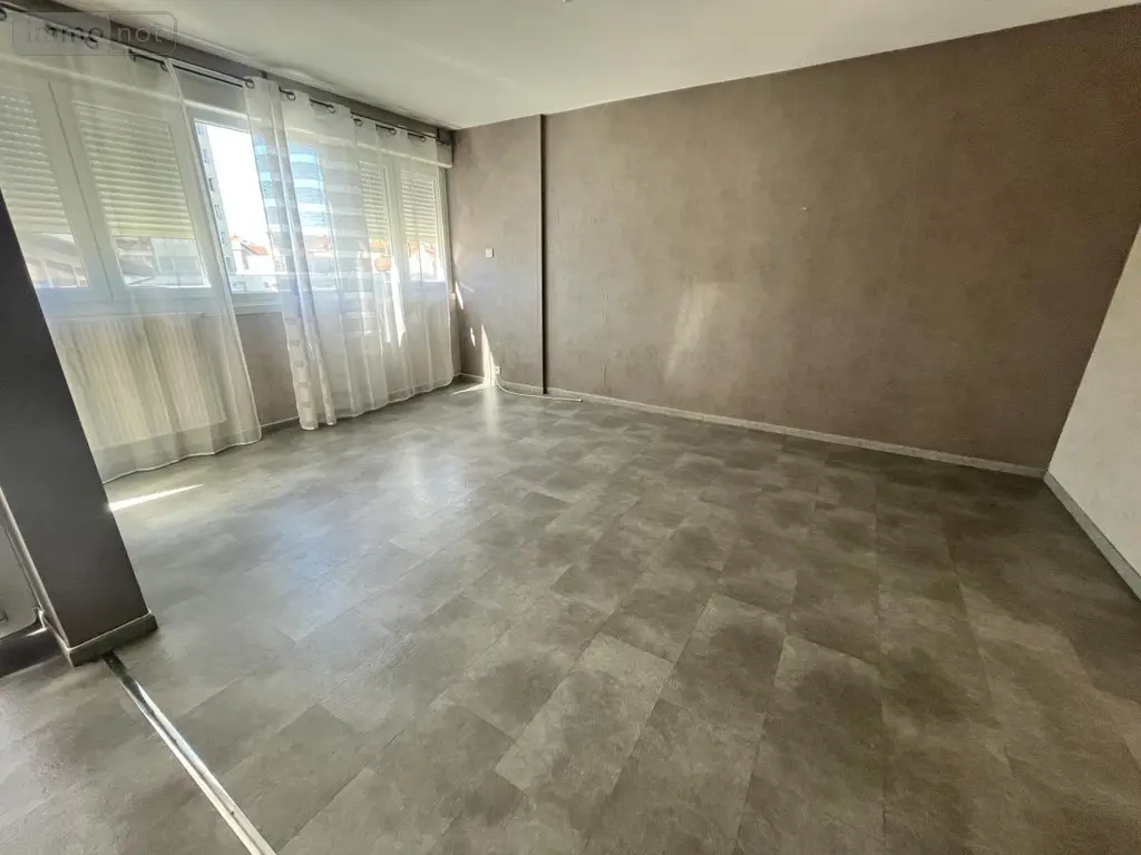 Appartement a vendre Vesoul 70000 Haute-Saône 70 93 m2 5 pièces 119000 euros 70001-102 001