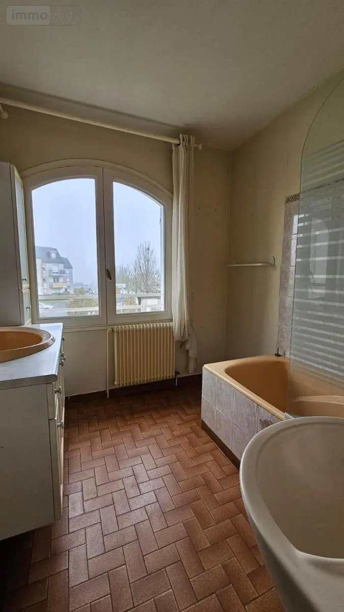 Maison a vendre Vendôme 41100 Loir-et-Cher 41 130 m2 6 pièces 228580 euros 41050-2786 009