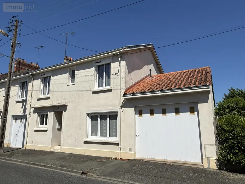 Maison a vendre Cholet 49300 Maine-et-Loire 49 121 m2 6 pièces 204360 euros 49058-1486 014