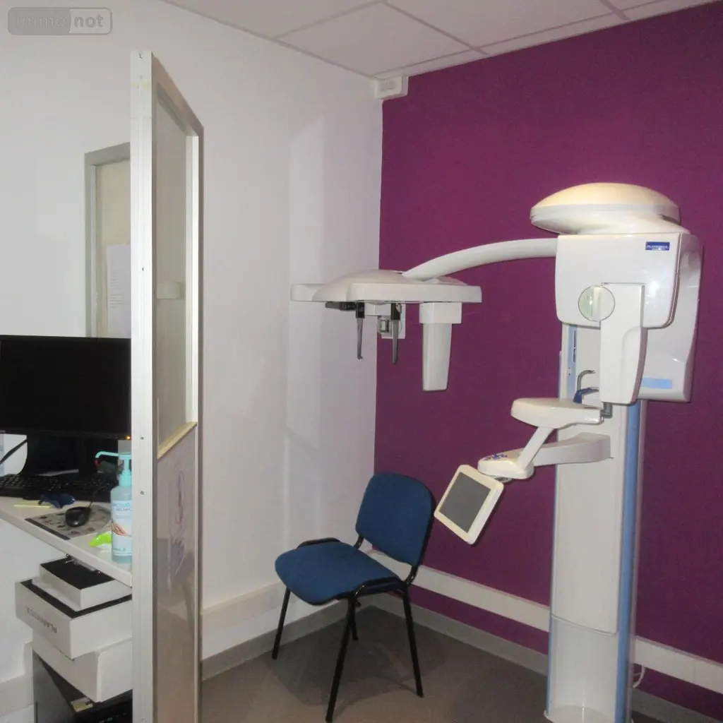 Fonds et murs commerciaux a vendre Hénin-Beaumont 62110 Pas-de-Calais 62 265 m2 200832 euros 62034-3941 004