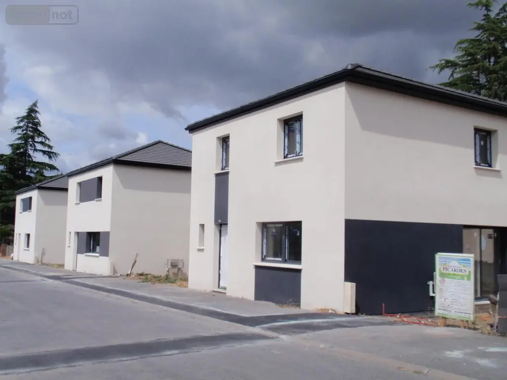 Location maison Bauvin 59221 Nord 59 100 m2 4 pièces 1300 euros 62032-L879 004